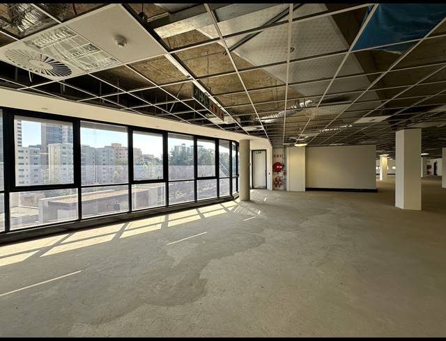 1,442M² OFFICE TO LET IN SANDTON CENTRAL